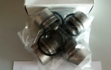 Vòng bi chữ thập - K9002679 Doosan Parts Joint Universal 1
