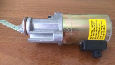 Van nhiên liệu - 02113792 Deutz Parts Fuel Shut Off Solenoid